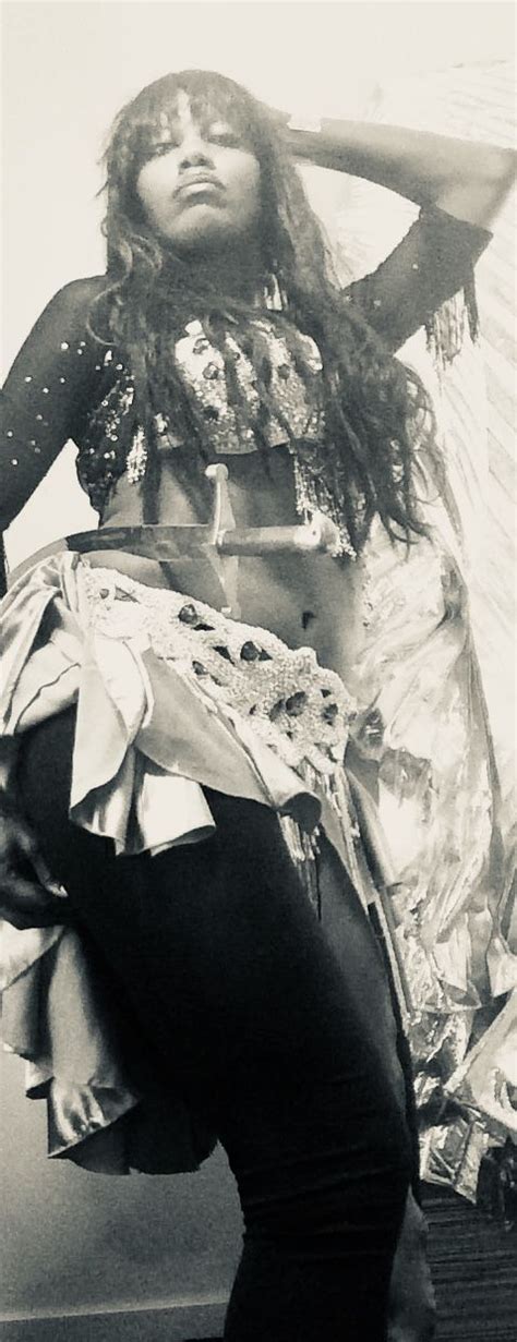 Hire a belly dancer for corporate events in London's and ...