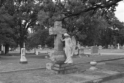 Oakwood Cemetery The Westminster Abbey Of Fort Worth Tx Since Its