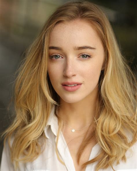 Последние твиты от enchanting phoebe dynevor (a fansite) (@_phoebedynevor). Actor`s page Phoebe Dynevor, watch free movies: Younger - Season 5, Younger - Season 6 ...