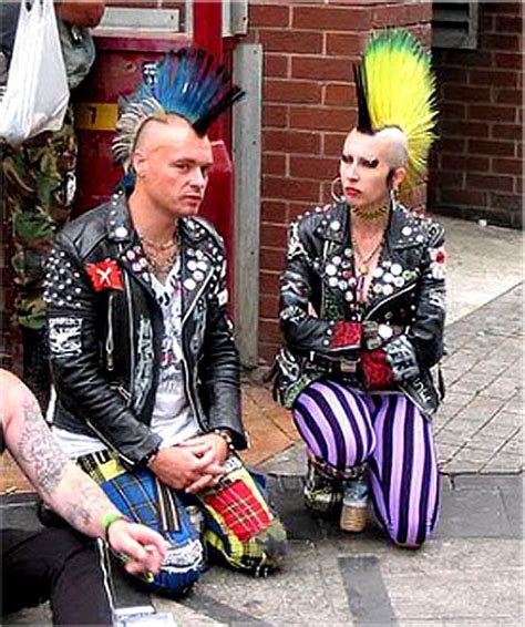 Pin By Madcap On Punk Lives Matter Punk Outfits Punk Rock Girls Punk Fashion