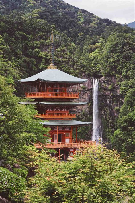 Nachi Falls One Of The Most Beautiful Places In Japan