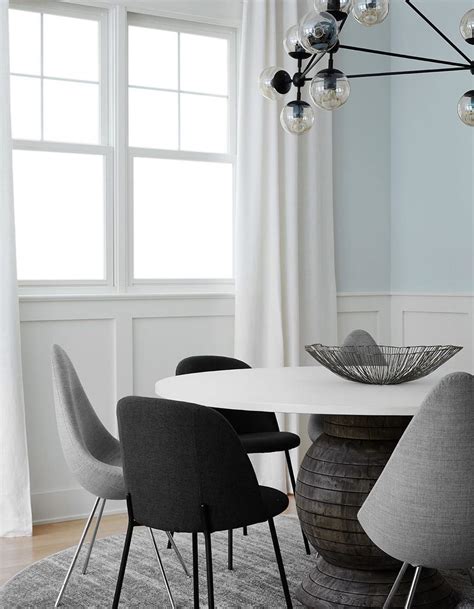 31 Sleek Modern Dining Chairs