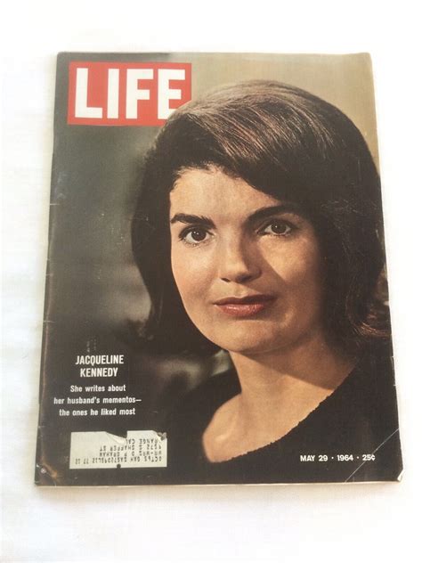 Life Magazine May 29 1964 Jacqueline Jackie Kennedy Jfk Mementos He