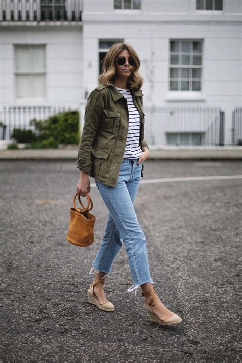 15-ways-to-wear-frayed-hem-jeans-page-10-of-15-stylishwomenoutfits-com