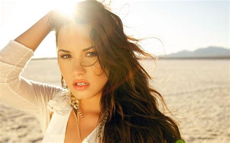 Wallpaper Face Sunlight Women Model Long Hair Brunette Demi Lovato Dress Hands On Head
