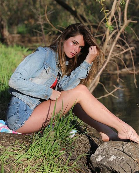 𝓜𝓪𝓴𝓮𝓷𝔃𝓲𝓮 𝓡𝓪𝓲𝓷𝓮 🦋 Makenzie Raine • Fotos Y Videos De Instagram Hipster Girls Australian