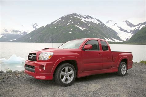 Toyota Adds The X Runner To The 2014 Tacoma Compact Pick Up Model Line