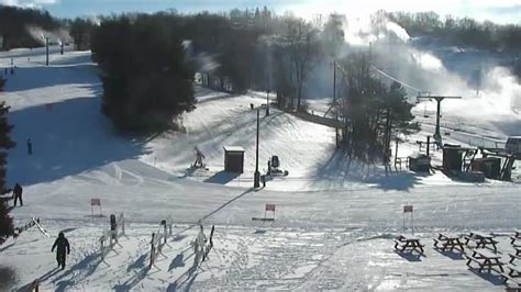 Ride an inflatable inner tube. All 40 New York Ski Resort Webcams on One Page ...