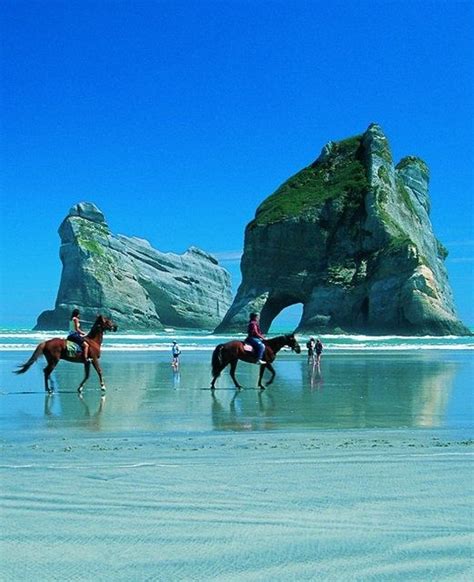 Beautiful Beach Resort Wharariki Beach New Zealand