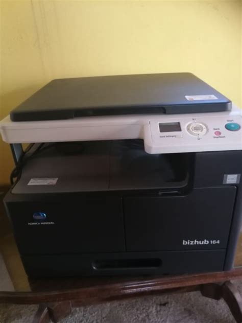 Simple tutorial for the beginners of bizhub 164 users,how to scan a document via bizhub 164 printer. Konica Minolta bizhub 164