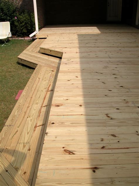 Flat Deck With Wrap Around Steps1 Rl Fencing And Decks