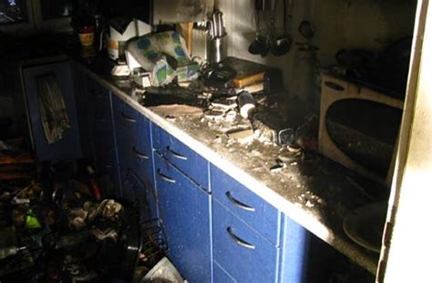 Wohnung zur miete in calw (kreis) und andere mietimmobilien hier finden. Calw: Wohnung brennt: Bewohner evakuiert - Calw ...