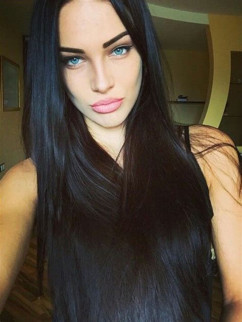 Pin By Theo Koopman World Ventures On Long Hair Women Black Hair