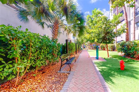 Aviah Flagler Village Apartments - Fort Lauderdale, FL 33301