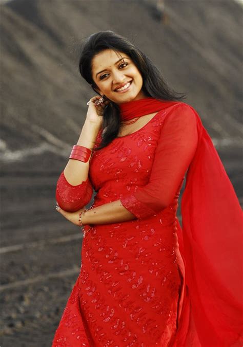 Malayalam Actress Vimala Raman Stills In Red Saree Cinehub