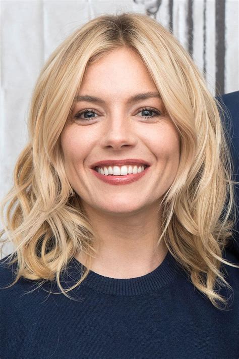 Here are some examples of 35 modern and chic wavy hairstyles for short hair which may be useful for. Sienna Miller's Short Haircuts and Hairstyles - 20+