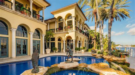 For passports and many medical forms you now need to supply your height in metres and centimetres rather than feet and inches. $39 million Harbor Beach 'trophy house' is one of Fort ...