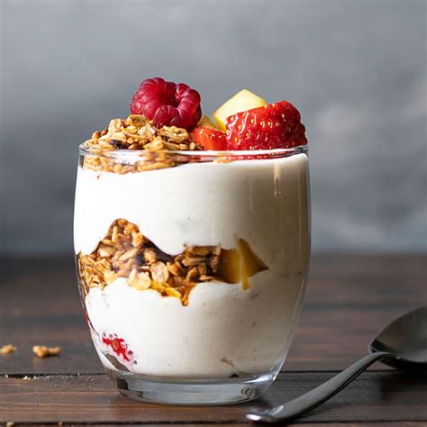 Yogurt Parfait Recipe With Honey And Fruits