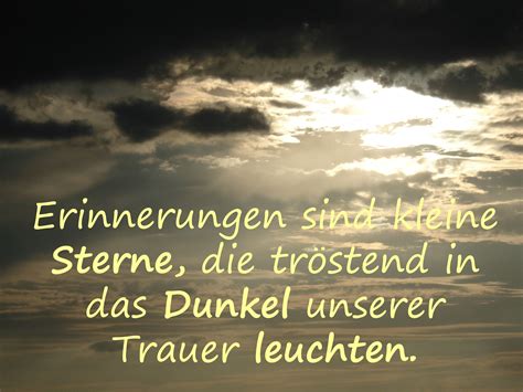 Erinnerungen Sind Kleine Sterne Die Tröstend In Das Dunkel Unserer