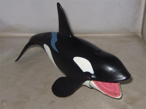 Rare 11 Chap Mai Killer Whale Toy Push Action Bite Moving Jaw Mouth