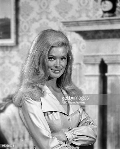 Linda Evans Big Valley Photos And Premium High Res Pictures Getty Images