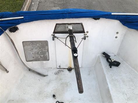 1983 Starboard Yachts Hake Slipper 17 Sailboat For Sale In Florida