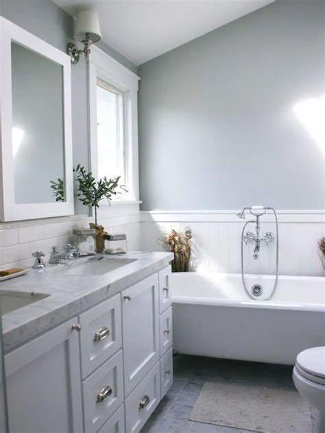 Beautiful Gray Bathroom Ideas With Stylish Color Combinations