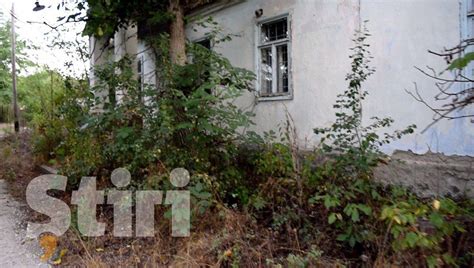 Pericolul Ascuns Dintr Un Spital Abandonat Din Moldova Fotovideo