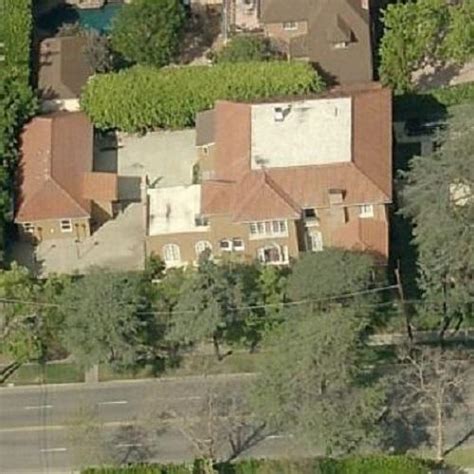 In 2005, she testified at the u.s. Maxine Waters' House in Los Angeles, CA (Google Maps)