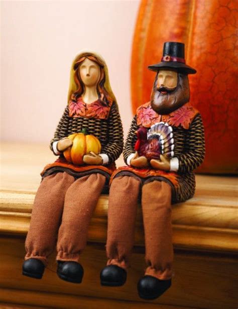 Fall Harvest Thanksgiving Pilgrim Couple Pair Of Shelf Sitters W