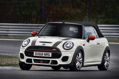 And his keen eye spotted it in the newly introduced classic mini. MINI John Cooper Works Comes Back as Euro 6d-TEMP ...