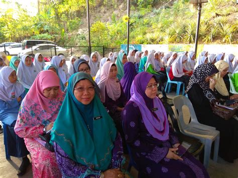 Ismail, a main township in kuala lumpur, malaysia. PROGRAM BACAAN SURAH YASSIN & CERAMAH ISRAK MIKRAJ @ SMK ...