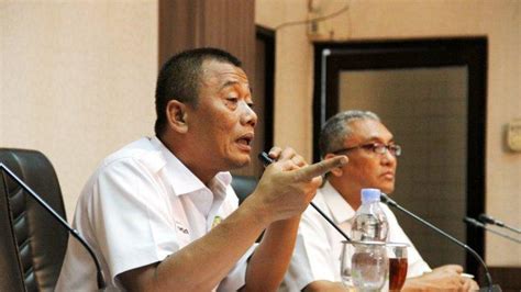 Bank rakyat pendang, pendang, kedah. PascaOTT Wali Kota Medan dan Kadis PU, Akhyar Nasution ...