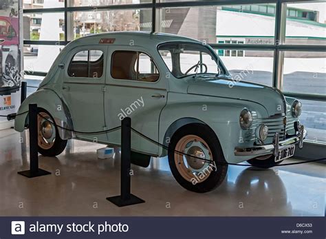 Renault 4cv Hi Res Stock Photography And Images Alamy