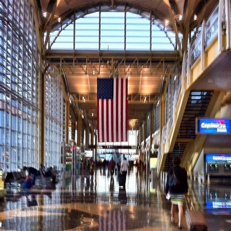 Airport In Arlington Va Airport Design Washington Dc Travel Dca