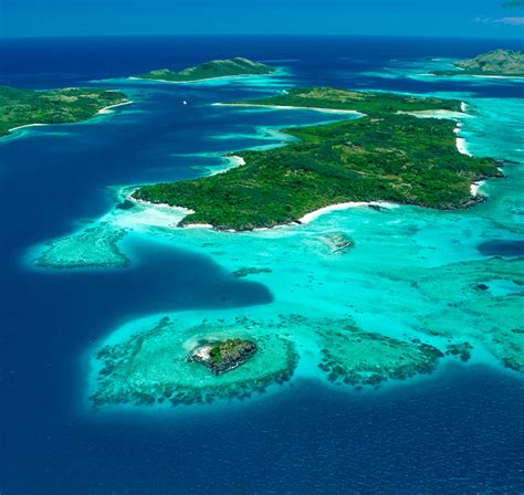 Experience The Yasawa Islands In Fiji Via Seaplane