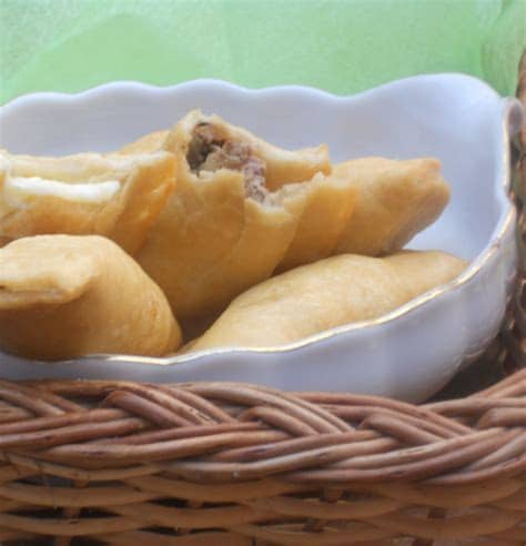 Resultado de búsqueda de comidas chilenas. Cocina Chilena . Recetas Caseras: Empanadas Fritas ...