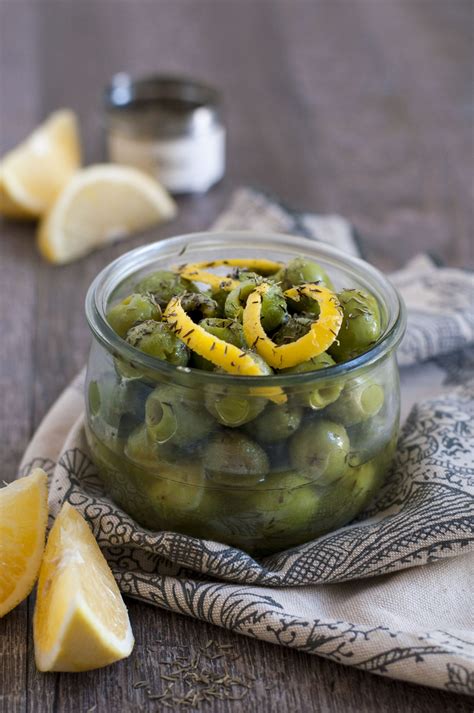 Orange Thyme Marinated Olives The Organic Dietitian