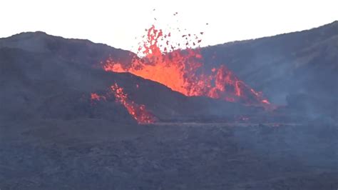 Incredible Lava Fountains At Meradalir Eruption Iceland On Aug Th At Youtube