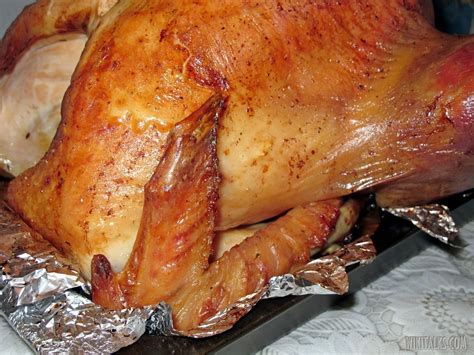 How to roast whole turkey in an oven for Thanksgiving | Holiday cooking 