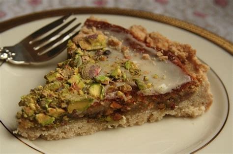 I made this pie for thanksgiving and everyone loved it. A Non-Traditional Thanksgiving Dessert - StyleBlueprint