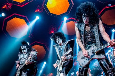 Gene Simmons Tommy Thayer And Paul Stanley Of Kiss 8142019