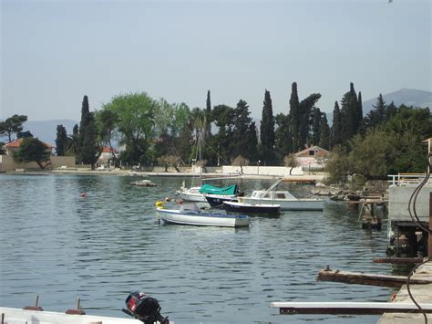 Tourist board of kaštela address: Apartmani Aci marine Kastela, Kaštel Gomilica - Srednja ...