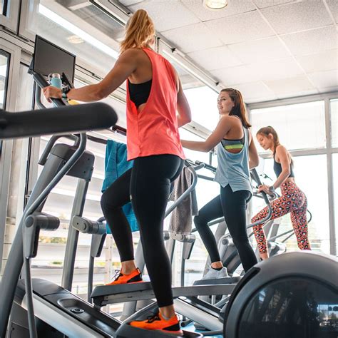 This Elliptical Workout For Beginners Will Boost Your Cardio Endurance While Being Safe On Your