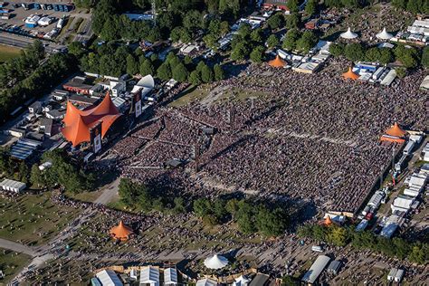 Contact roskilde festival on messenger. Roskilde Festival som midlertidig by
