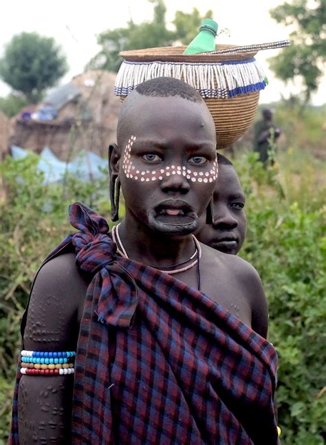 Woman And Lip Plate Mursi Tribe Ethiopia Rod Waddington Flickr