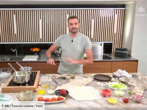 VIDÉO Tous en cuisine Cyril Lignac dévoile sa recette de tarte fine