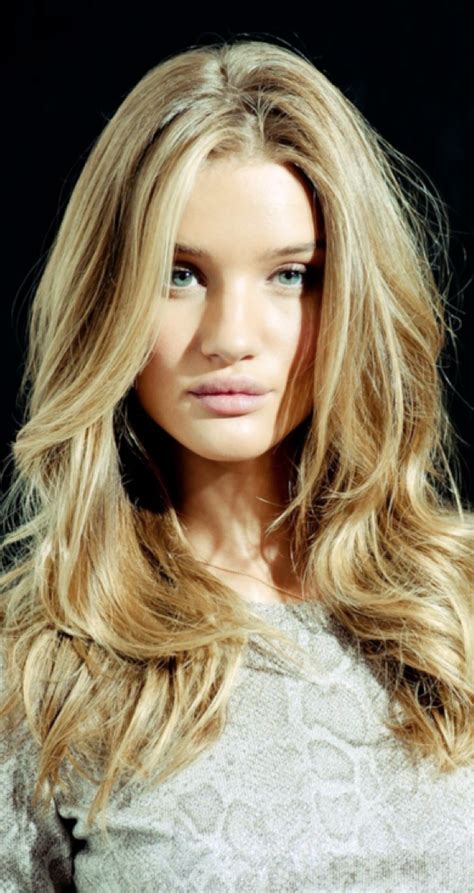 Rosie Huntington Whiteley She Is Just About Flawless Great Hair