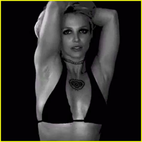 Britney Spears Puts Bikini Body On Display In Sexy Instagram Videos Watch Now Bikini