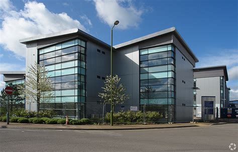 15-18 Whittle Way, Stevenage, SG1 2FP | LoopNet UK